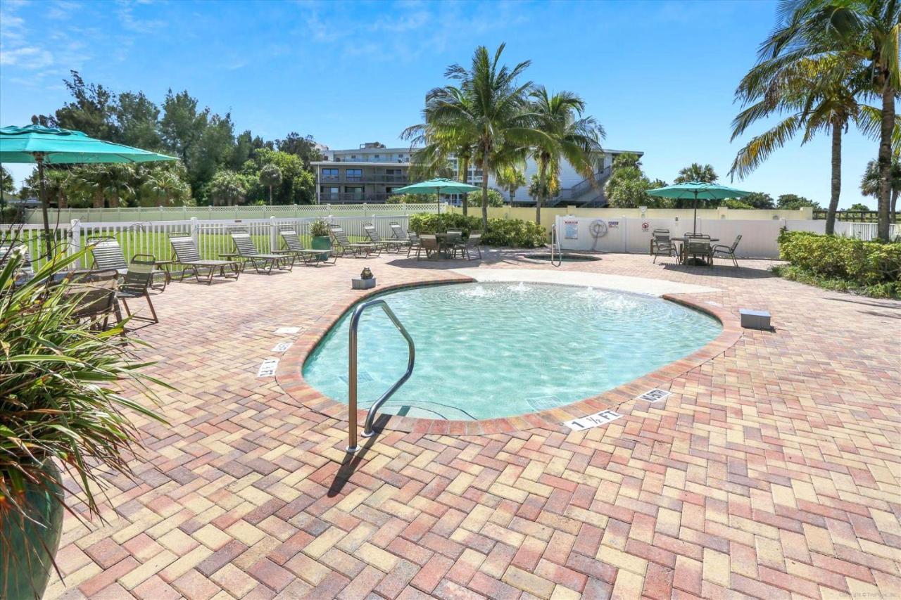 Sunset Vistas 302S Villa St. Pete Beach Bagian luar foto